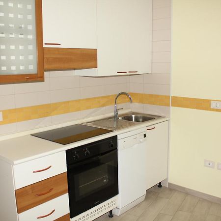 B&B Il Giardino In Citta - Parcheggio Privato Gratuito ฟอจเจีย ภายนอก รูปภาพ