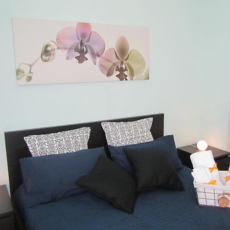 B&B Il Giardino In Citta - Parcheggio Privato Gratuito ฟอจเจีย ภายนอก รูปภาพ