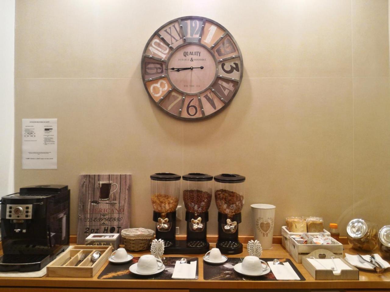 B&B Il Giardino In Citta - Parcheggio Privato Gratuito ฟอจเจีย ภายนอก รูปภาพ