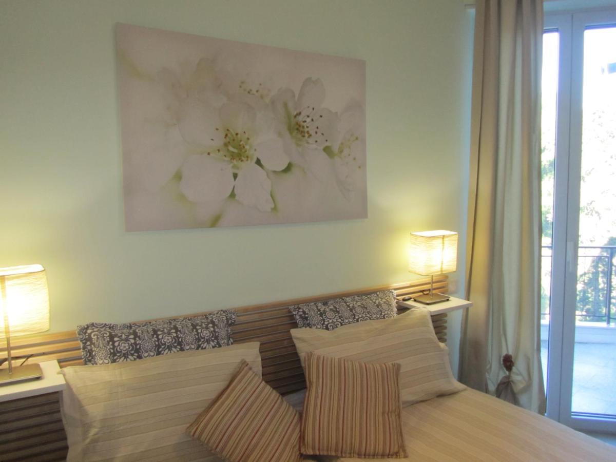 B&B Il Giardino In Citta - Parcheggio Privato Gratuito ฟอจเจีย ห้อง รูปภาพ